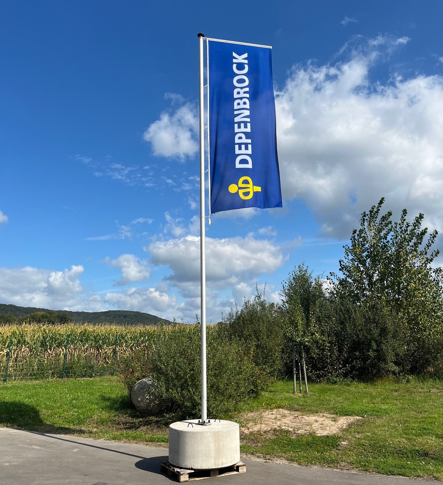 Fahnenmast 7m + Fundament