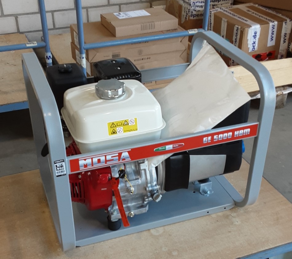 Stromerzeuger 5kVA (Benzin)